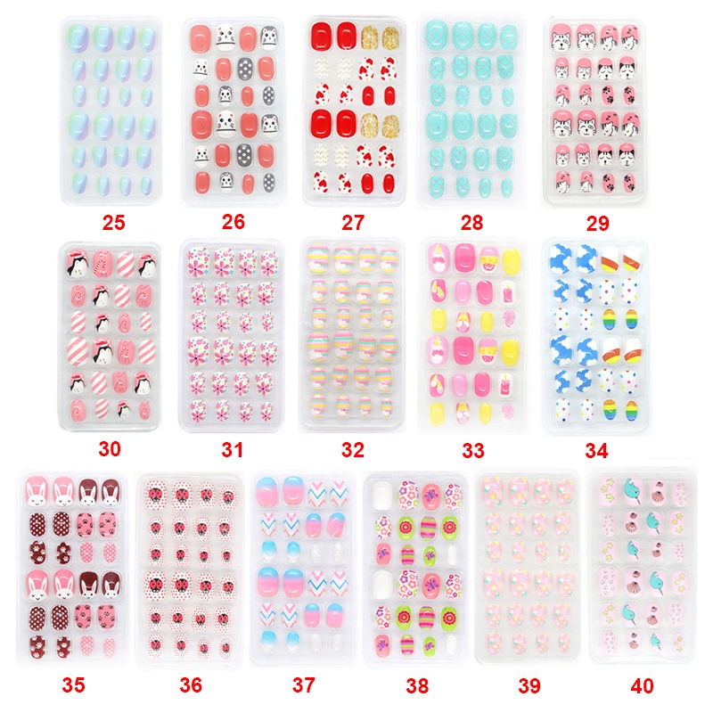 24pcs / Kotak Kuku Palsu Motif Kartun Panda Warna Gradasi Pelangi Untuk Anak Perempuan