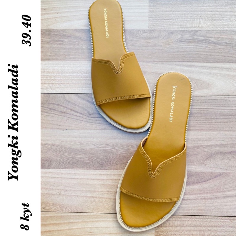 yongki komaladi 8 sandal