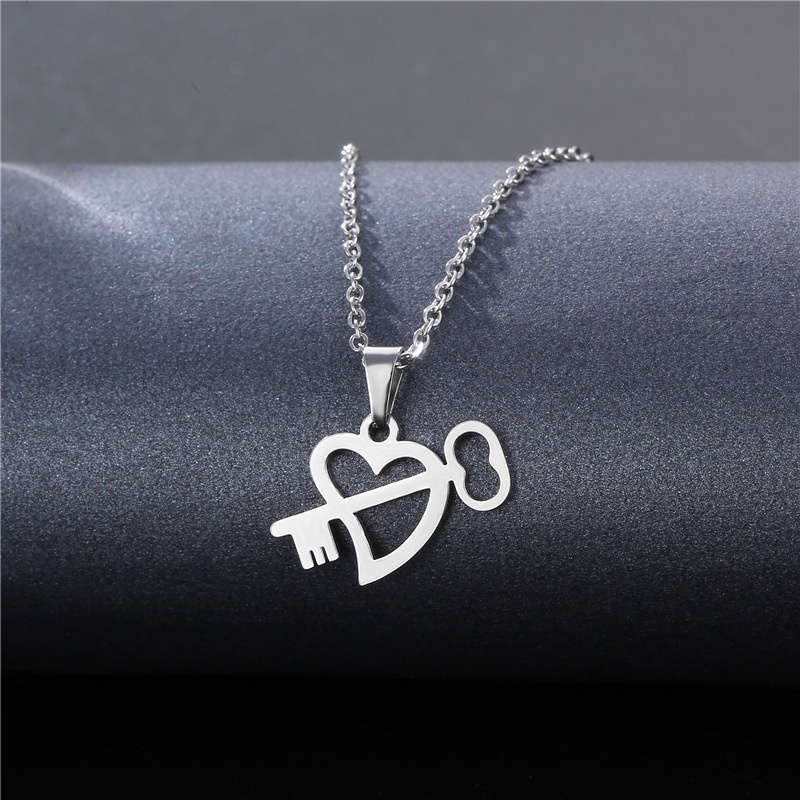 14 kinds of Korean style simple silver stainless steel clavicle chain does not rust men's and women's necklaces for girlfriends and boyfriends best factory wholesale