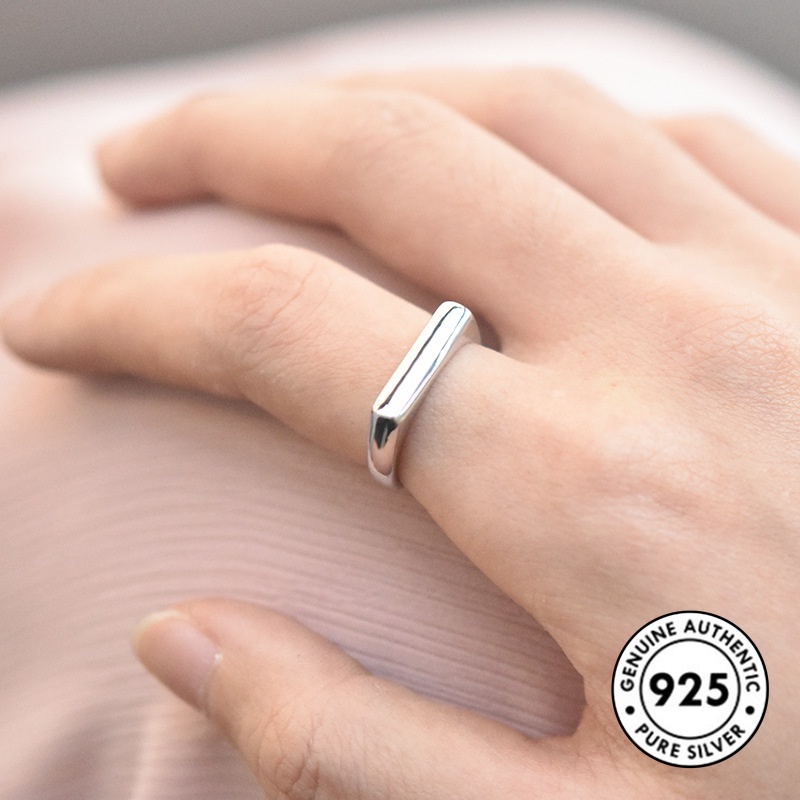 Cincin Bahan Sterling Silver 925 Bentuk Persegi Gaya Simple Untuk Wanita