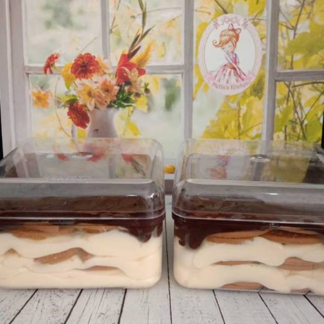 

Eclair Box