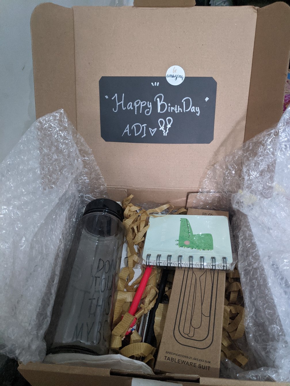 𝑮𝑰𝑭𝑻 𝑩𝑶𝑿/gift Box Kotak Kado Ulang Tahun/hampers/anniversary/wisuda Murah Lengkap