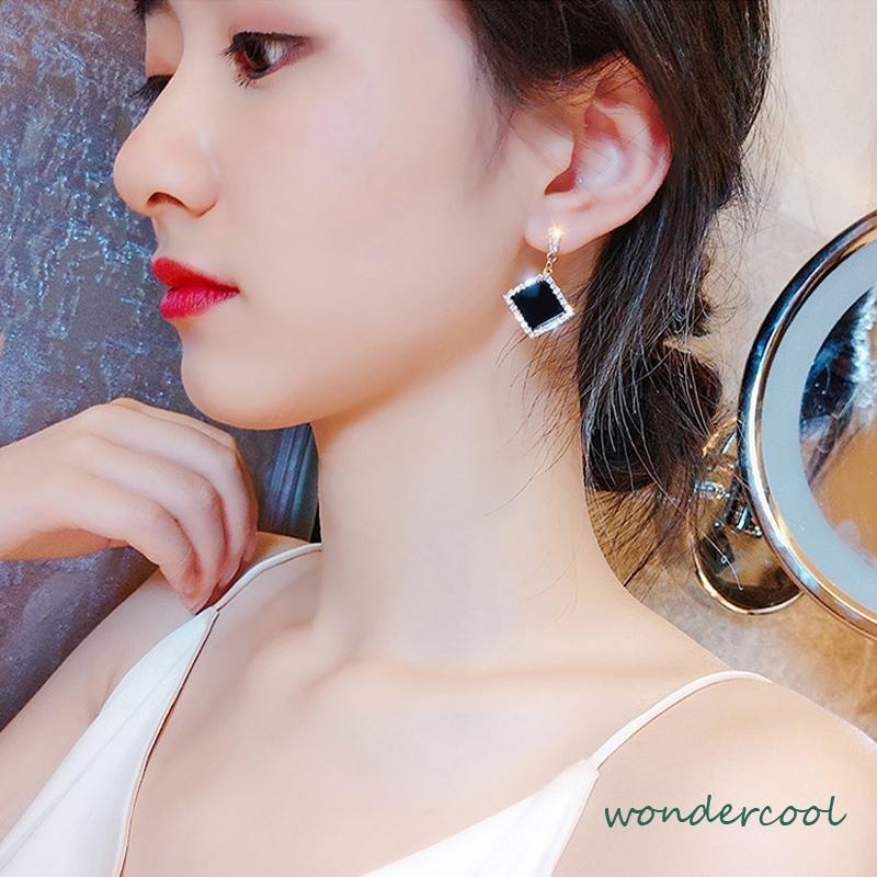 S925 Silver Needle Earrings Temperamen Fashion Kepribadian Anting Geometris Anting Wanita-Won