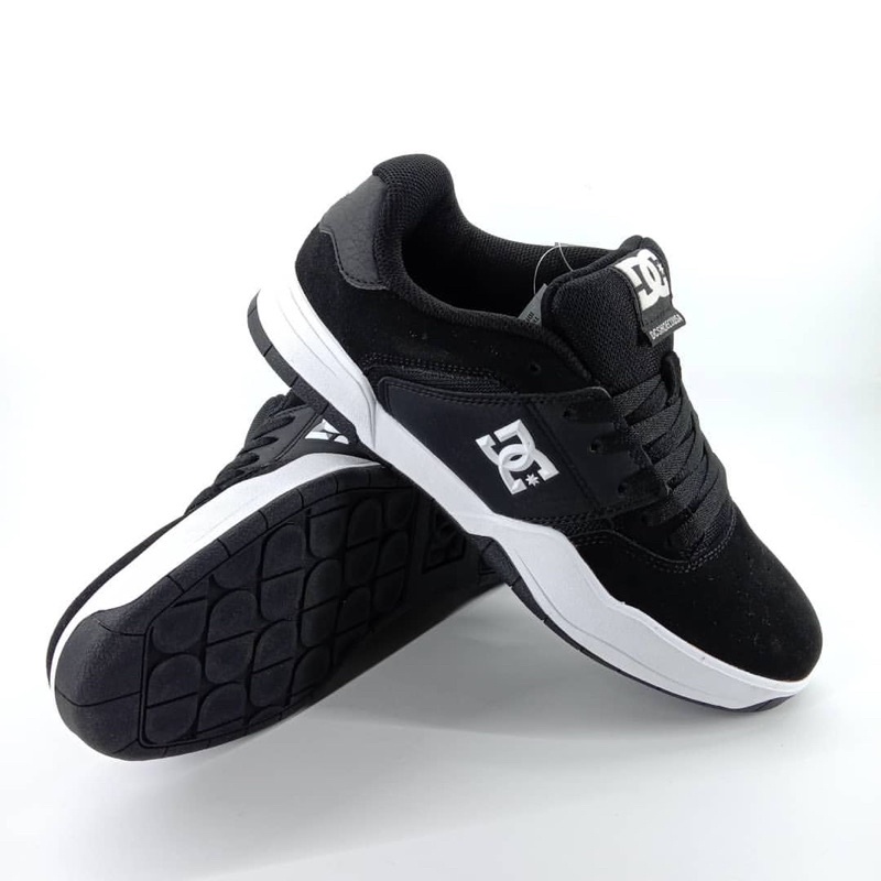 dc shoes central black