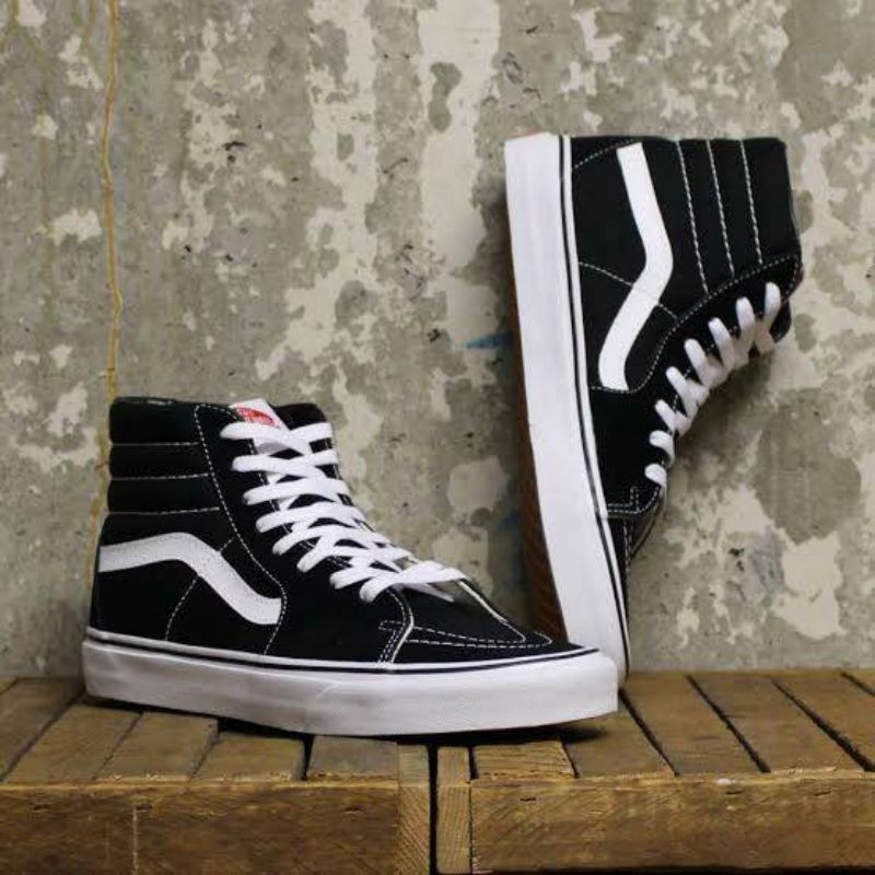 VANS SK8 BLACK WHITE Fashion Sepatu Pria Sepatu Sneakers Pria Nyaman Digunakan Dan Berkualitas