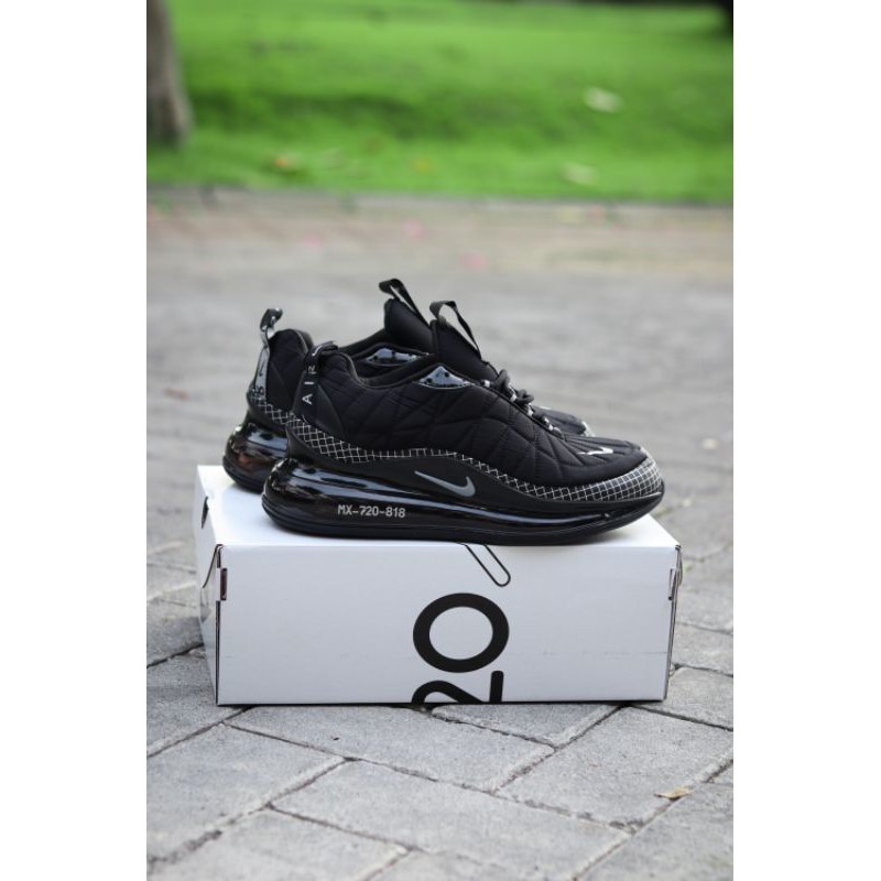promo sepatu Nike Airmax 720 818 triple black