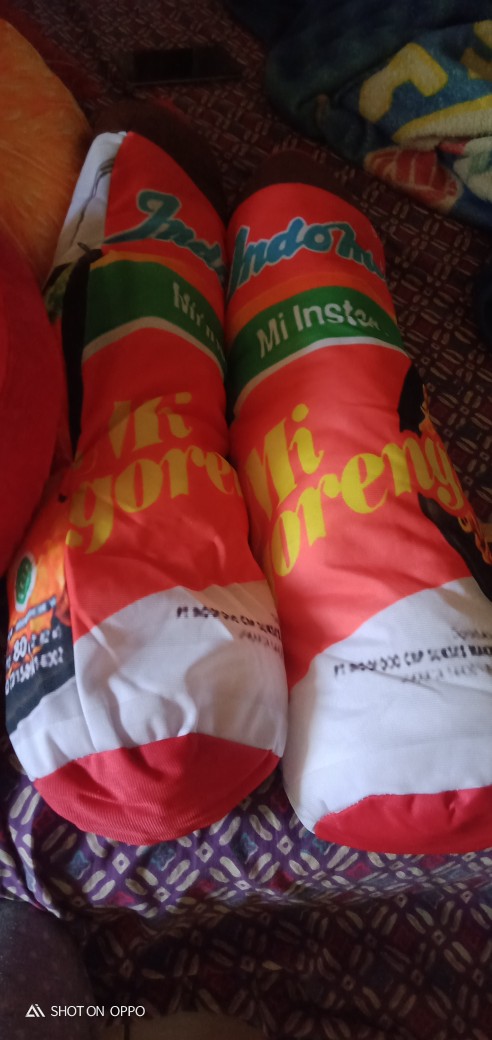 Set Snack Bantal Guling Pensil Bahan Polimicro Motif Pocky