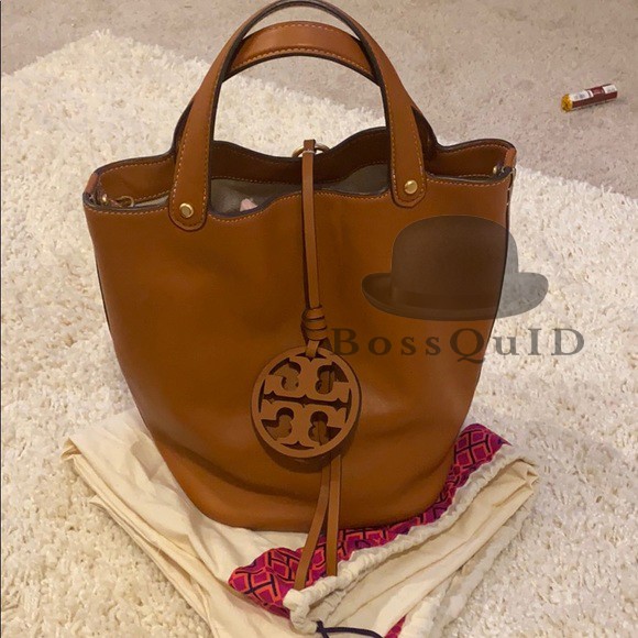 Tory Burch Miller Bucket Bag Aged Camello