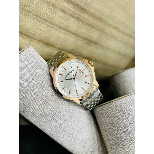 jam christ verra cowok