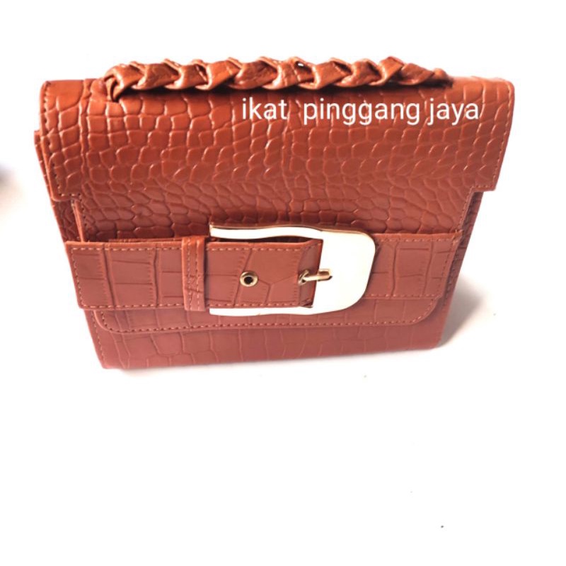 tas wanita tas selempang model terbaru/tas bermotif buaya