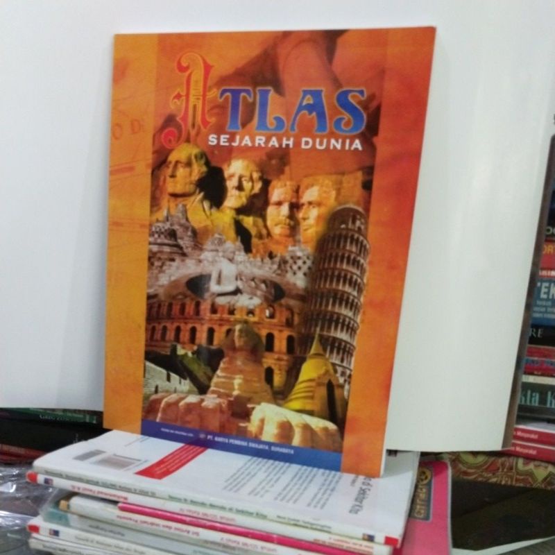 buku/Atlas sejarah dan dunia