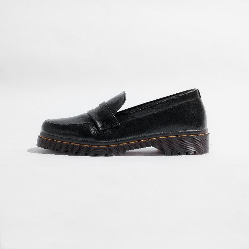 NEW PRODUCT Slip On Wanita &quot;LIVIA SHOES BLACK&quot; Like Project