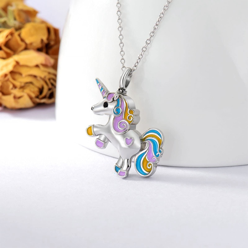 Kalung Liontin Unicorn Untuk Wanita