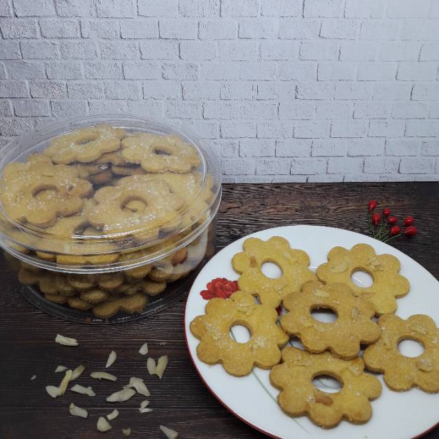 Kue kering kenari / walnut cookies