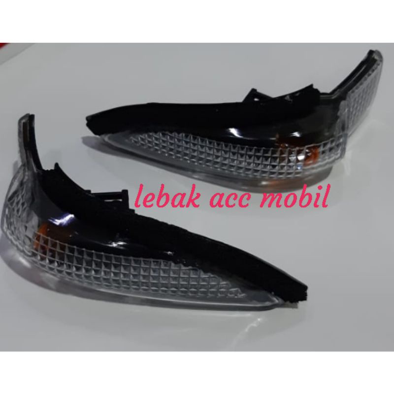lampu sein / sen spion mobil Toyota calya