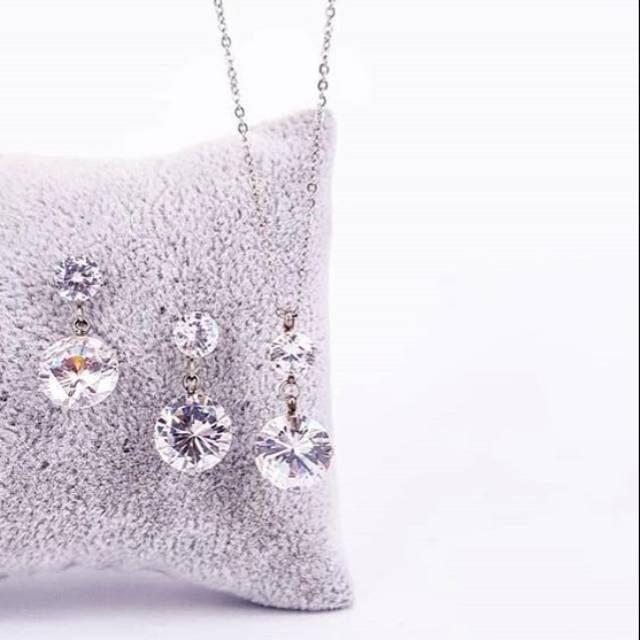 Gelang & Anting Solitare