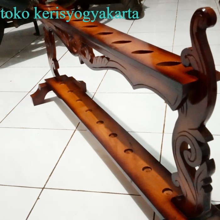 

jagrak tombak/keris isi 9&10