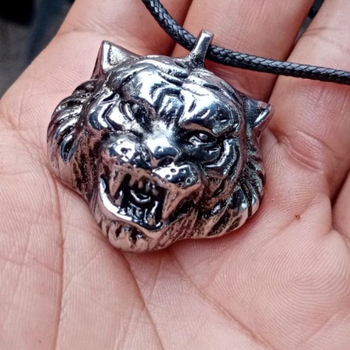 SALEKalung tali macan/maung bodas|RA7