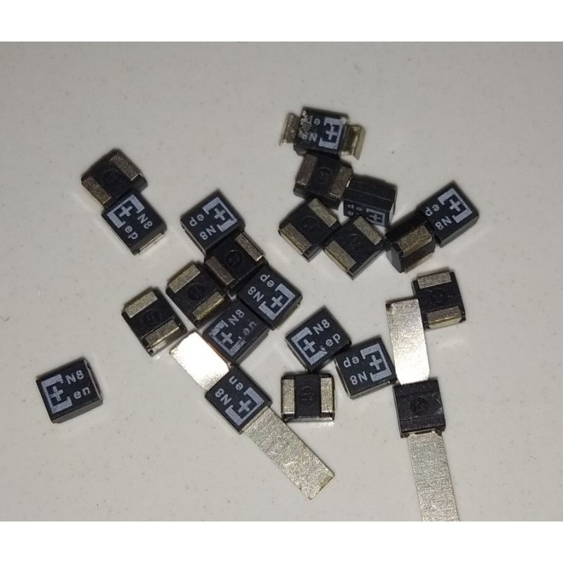 Capasitor tantalum 330uf 2.5v N8