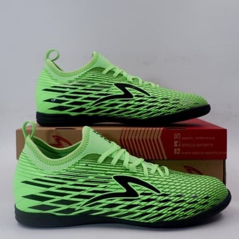 separu futsal SPECS SWERVO VENERO 19 IN GREEN/BLACK
