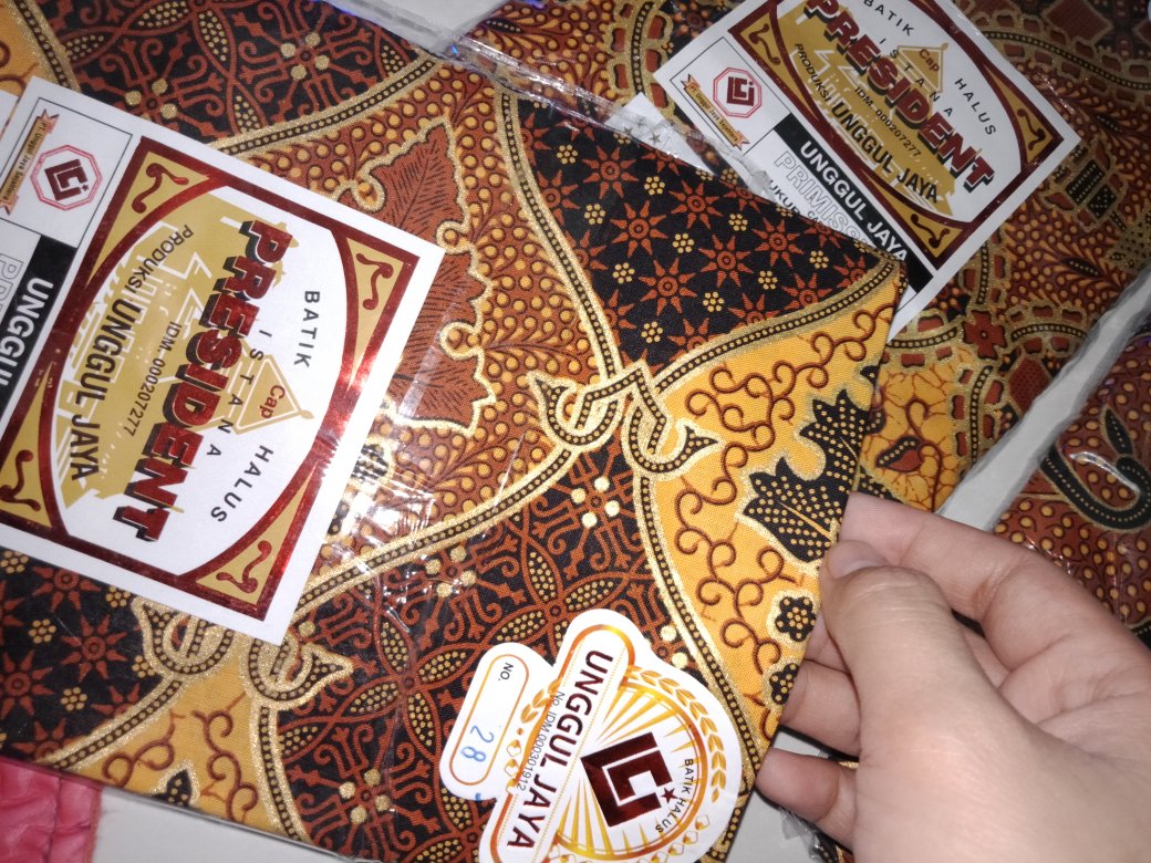 Kain Batik Solo Premium Jarik Jarek Batik Solo Panjang Motif Wahyu Tumurun Pria Wanita Pengantin