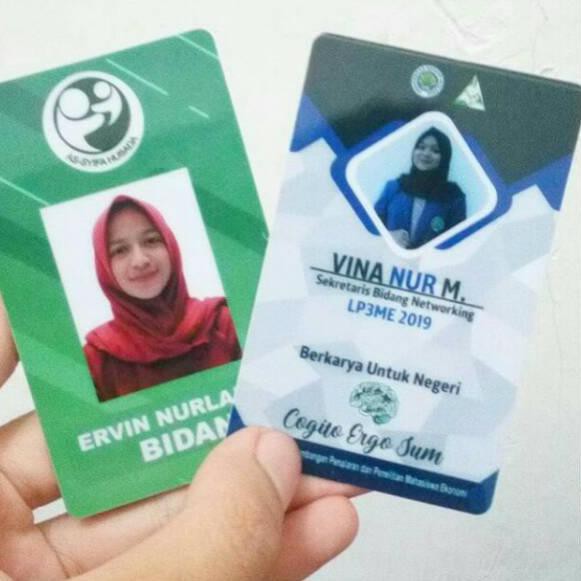 

Grosiran Murah id card pvc 1 sisi tanda pengenal ktm kartu pelajar custom desain