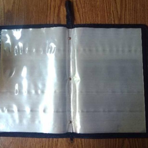 

Ready.. MAP DOKUMEN KEEPER RESLETING FOLIO 60 LBR - YUSHINCA DK60 - CLEAR HOLDER