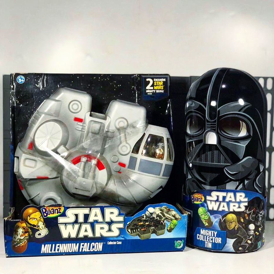 Star Wars Mighty Beanz Millenium Falcon Darth Vader Tin Case Shopee Indonesia