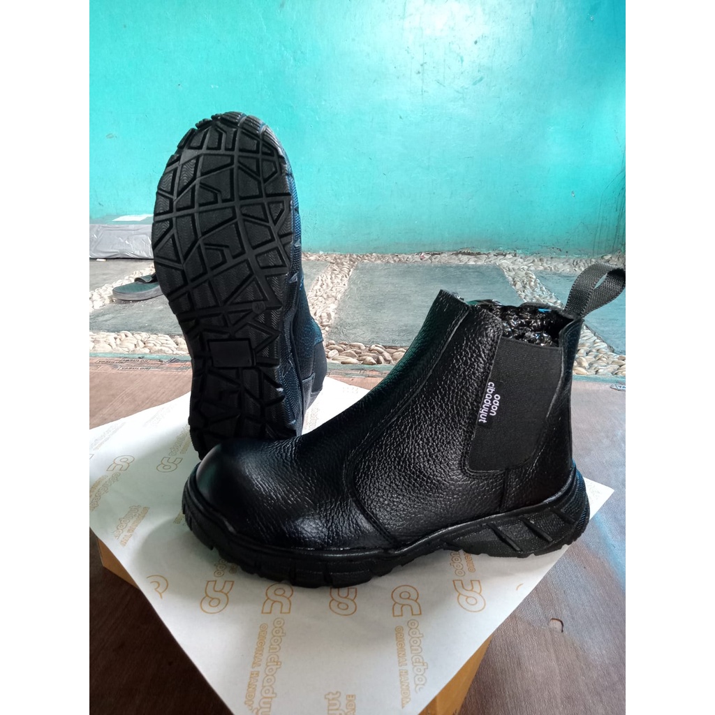 SAFETY SHOES SAFETY BOOT ODONCIBADUYUT