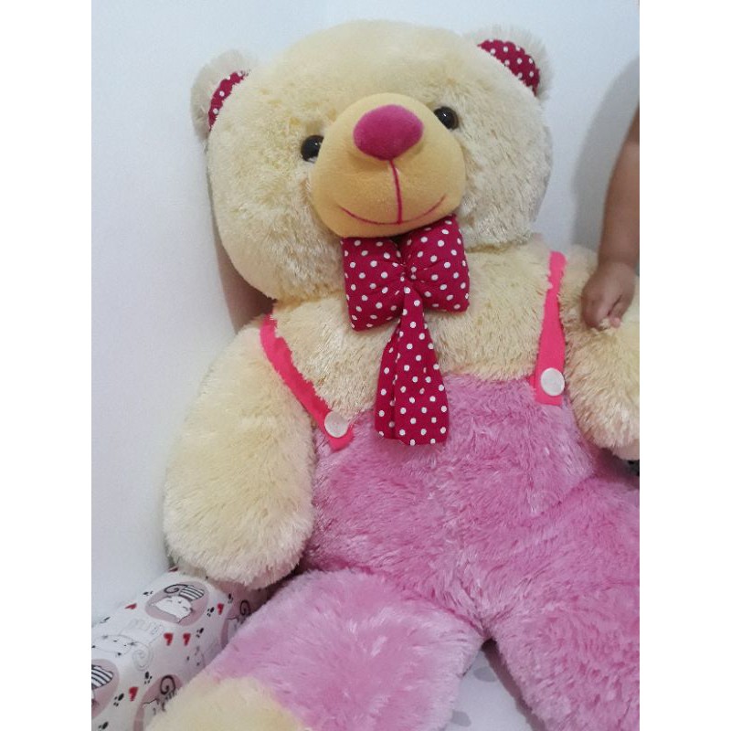 boneka beruang besar