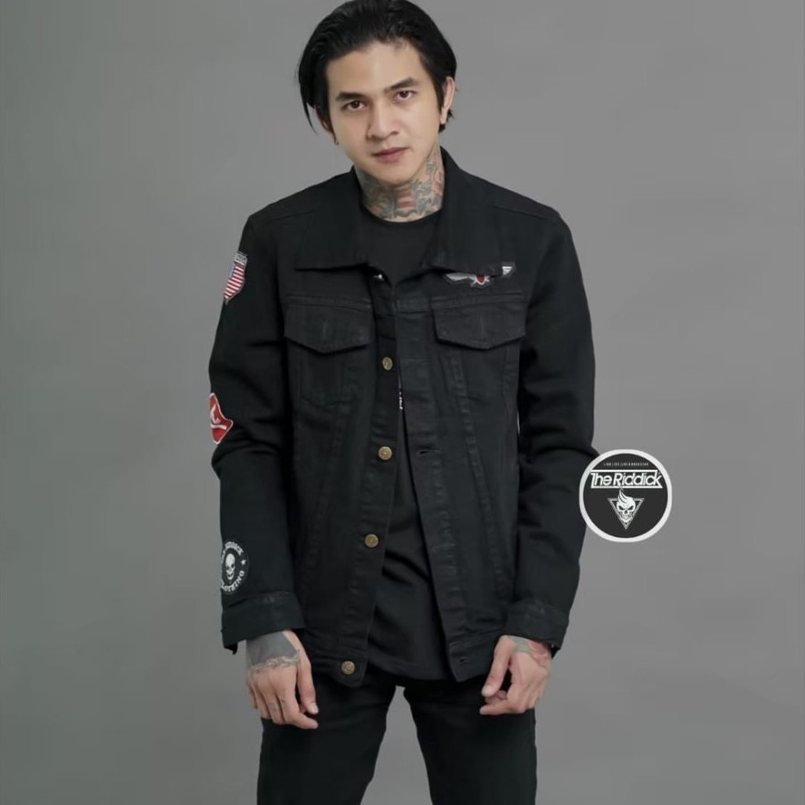 NEW ARRIVALS JAKET JEANS PRIA PATCH JAKET DENIM TERSEDIA UKURAN: M/L/XL BAHAN NYAMAN DAN TEBAL