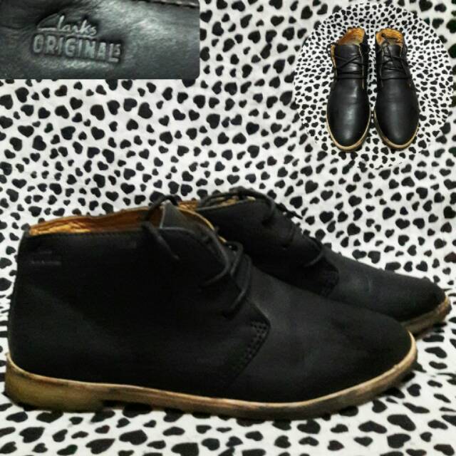 Clarks black boots original