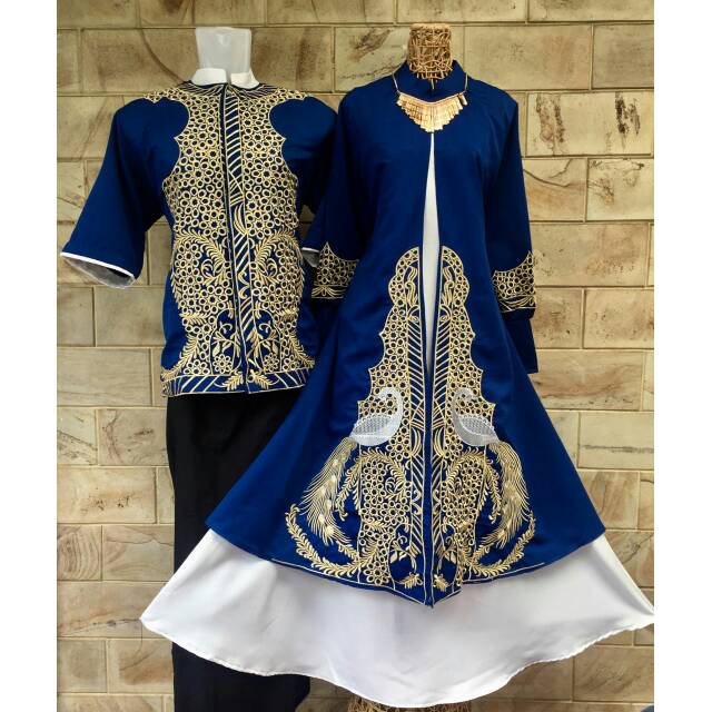Couple Sherena Dongker Original Brand by N2~N Gallery by Ari Batuta.