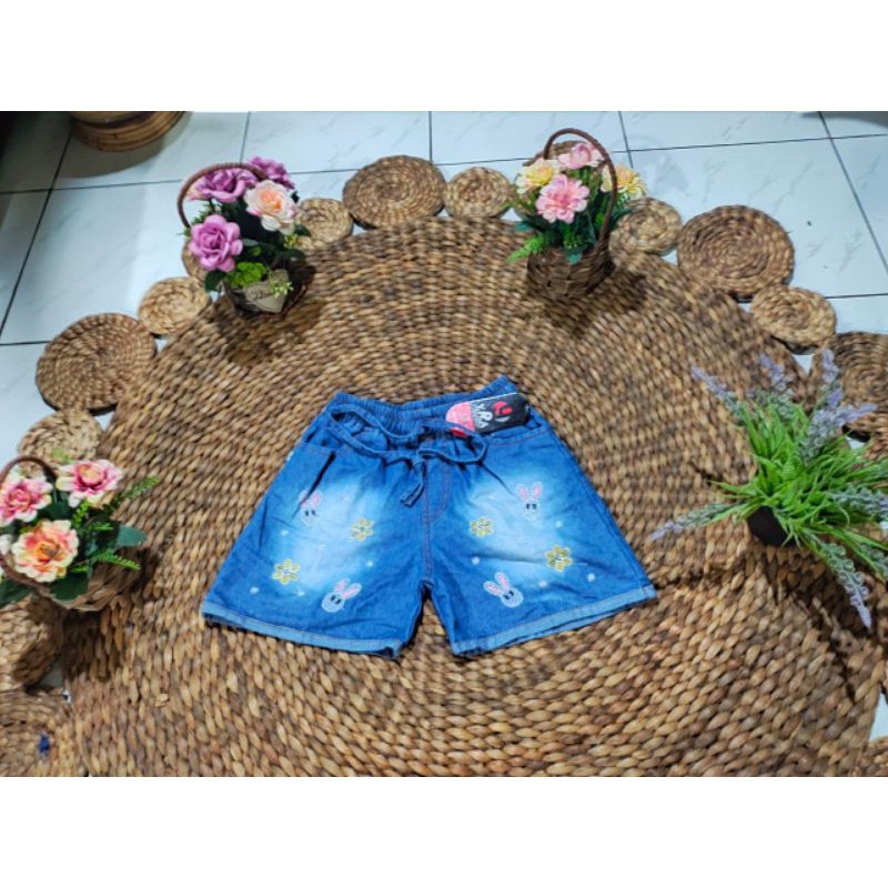 Hot pants Jeans anak 2 - 13 thn yma