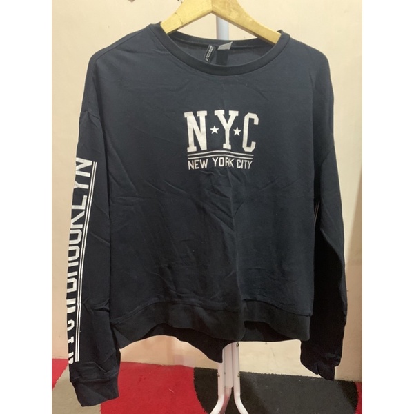 Atasan kaos Preloved