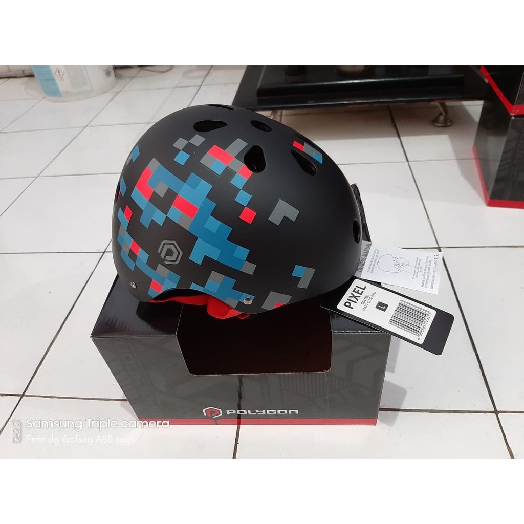  HELM  SEPEDA  MODEL BATOK MERK  POLYGON  PIXEL ADJUSTABLE 