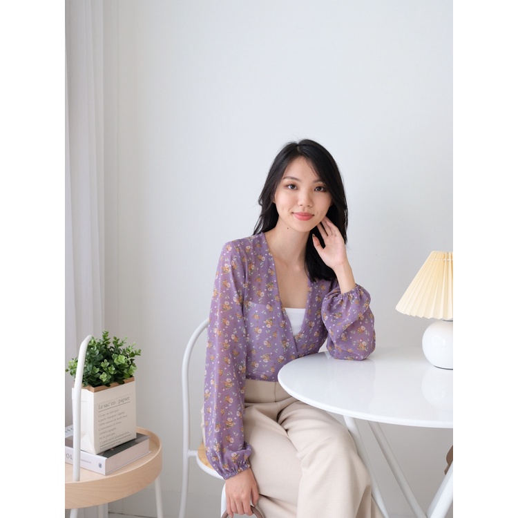 T-0414 Blouse Floral Overslag Cerutti Pattern-1