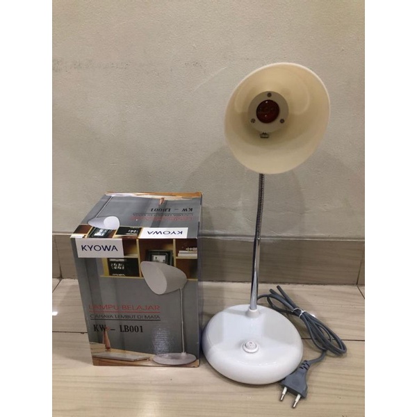 LAMPU BELAJAR / LAMPU MEJA KYOWA LB 001