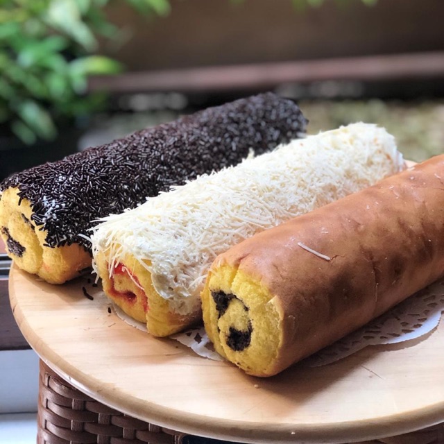 

Bolu Gulung Premium
