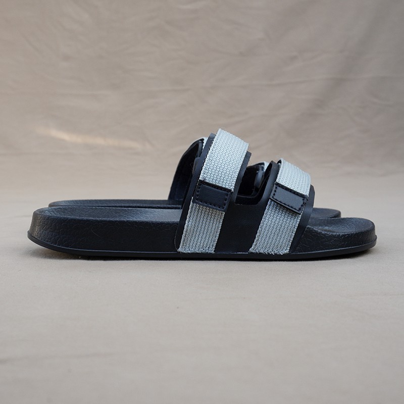 sandal kasual pria Sandal SLIDE cowok trendi fashion jepang tidak licin ringan dipakai bahan aman