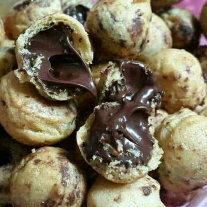 

SOES COKLAT / SOES KERING ISI COKLAT / SOES COKLAT LUMER / SOES COKLAT 1KG