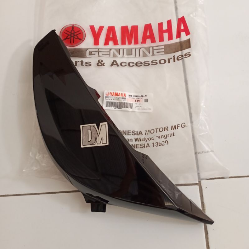 cover sayap luar depan sebelah kiri kanan Mio GT warna hitam 2BJ-F835U-00-P1 2BJ-F835V-00-P1 asli or