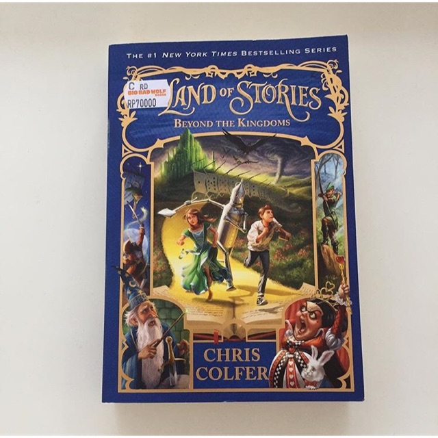 Land of Stories - Beyond The Kingdoms (book 4)