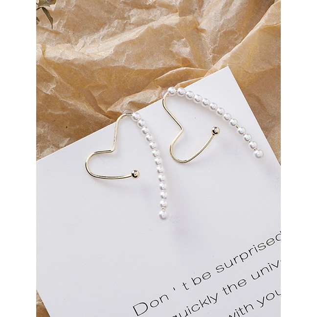 LRC Anting Tusuk Fashion Golden 925 Silver Needle Heart Pearl Earrings D59678