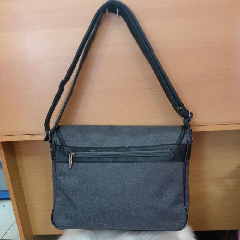 KICKERS TAS EXECUTIVE ORIGINAL PRELOVED