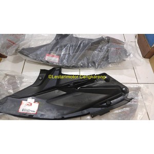 Tutup Body Mesin Kiri Kanan Vario 125 Original HGP (Set)