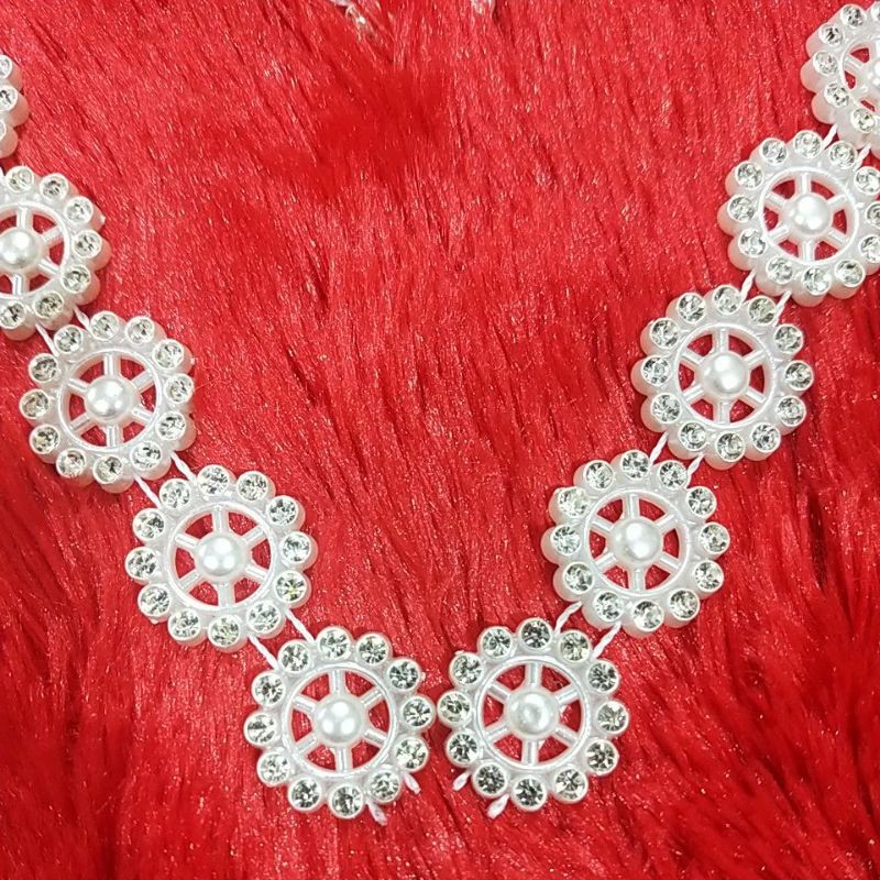 Payet Renda Mutiara Roda METERAN