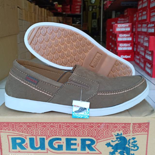 Sepatu casual ruger pria kulit asli