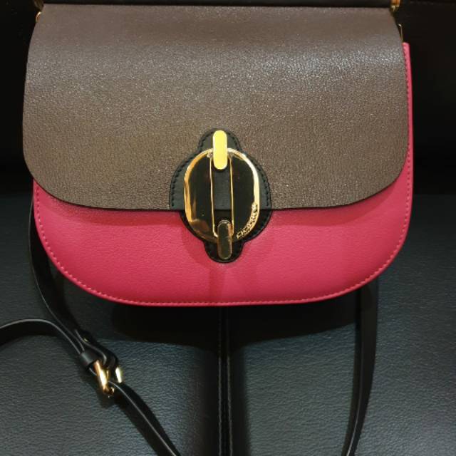 Preloved donini zoe