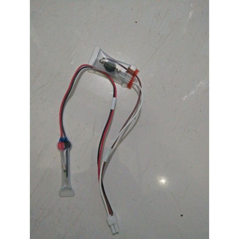 Bimetal kulkas sanyo 2 pintu